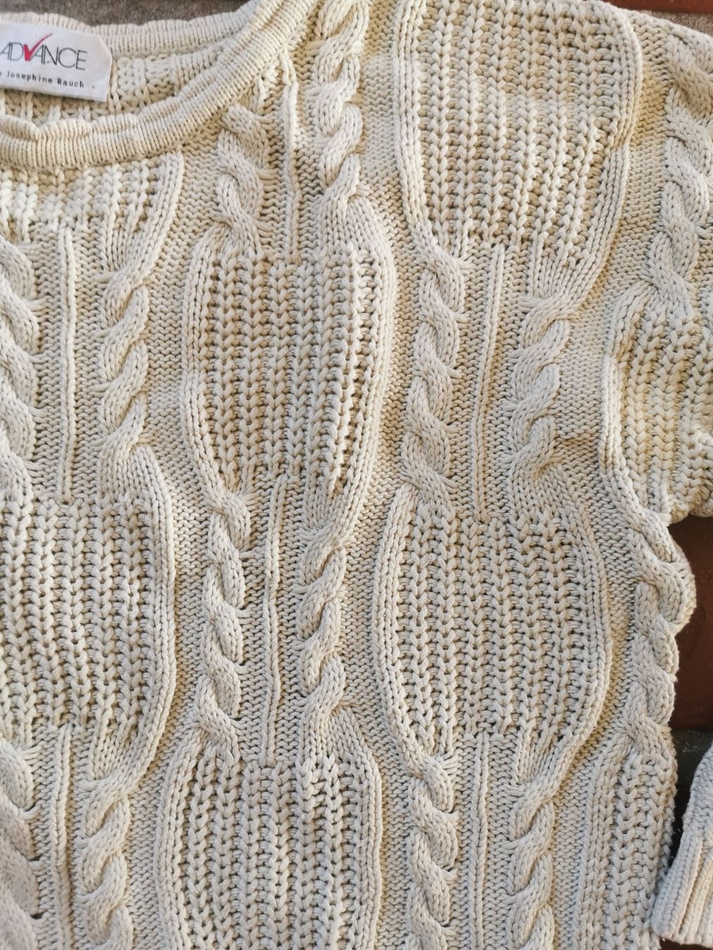Maglioni & Felpe: Advance by Josephine Rauch; beige Grobstrick-Pullover Gr. 36 – Usato da Boniswil venduto da Totomat-Lady 1