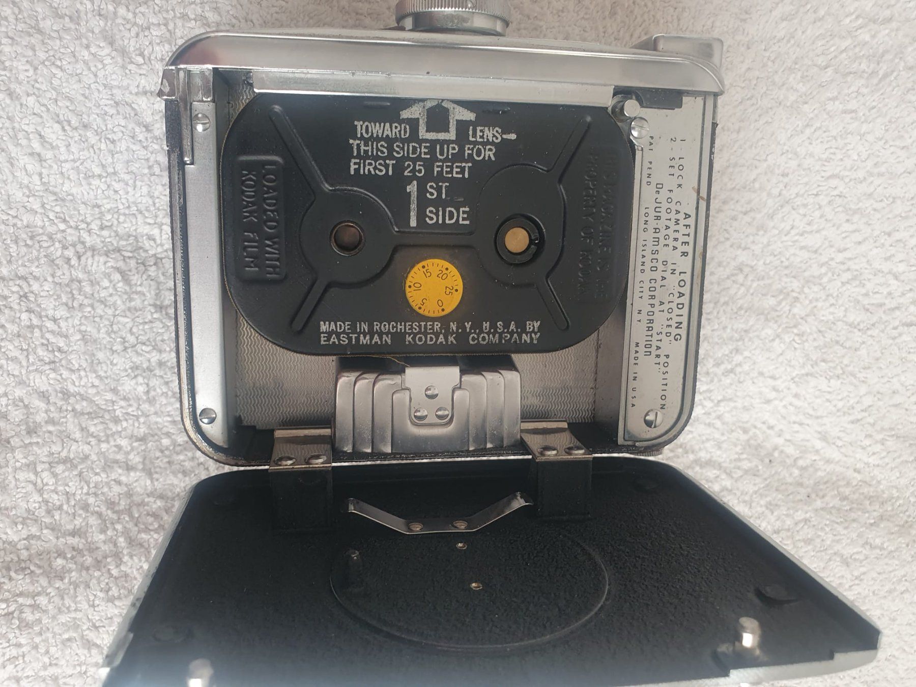 Fotocamera: DeJur Embassy Magazine Eight Kamera – Usato da Basel venduto da FirstClass4000 3