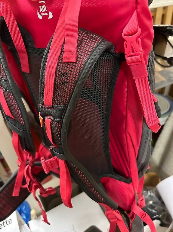 Rucksäcke: Rucksack 30l – Gebraucht aus Zürich von Nia_S 4