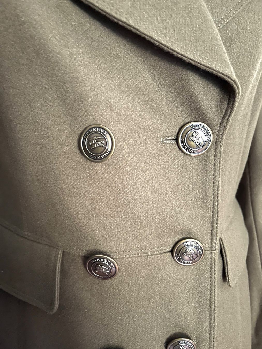 Burberry Cappotti: Burberry coat 2300! – Usato da Barna venduto da orbuyorcry 5