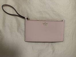 Pochette rose Kate Spade, élégante et pratique