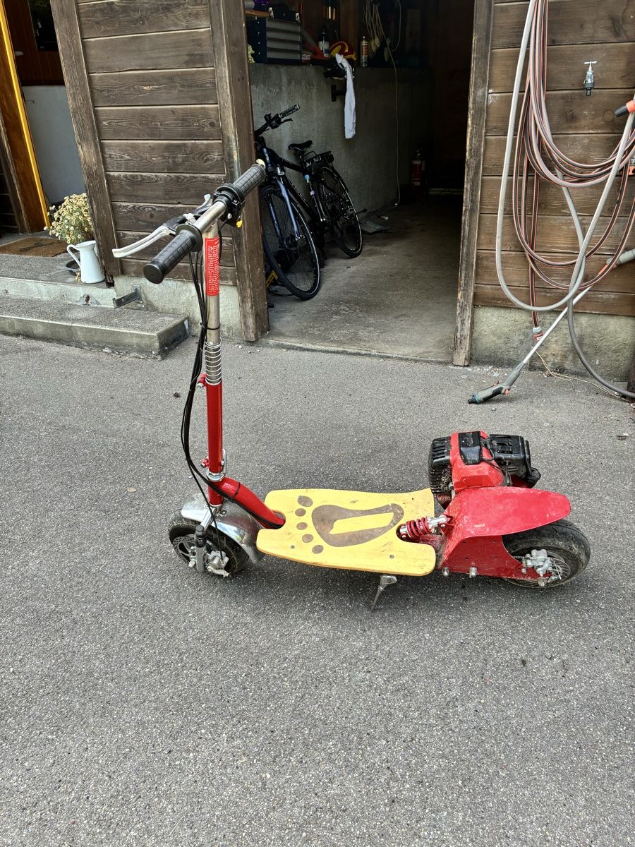 Scooters: Trottinette Scooter Benzin – D'occasion à Oberburg par 4207simon 3