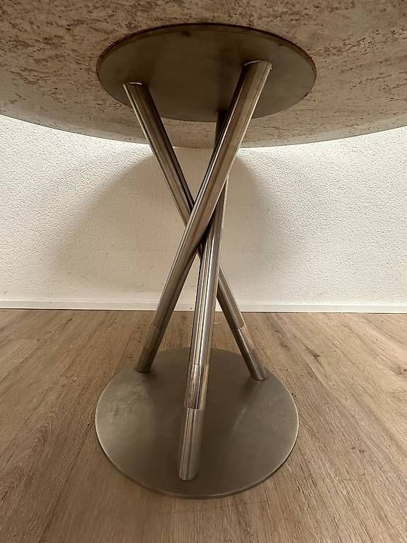 Tavoli: Moderner Granit-Esstisch mit Edelstahlgestell – Usato da Obernau venduto da Arche_Noah_Brocki 4