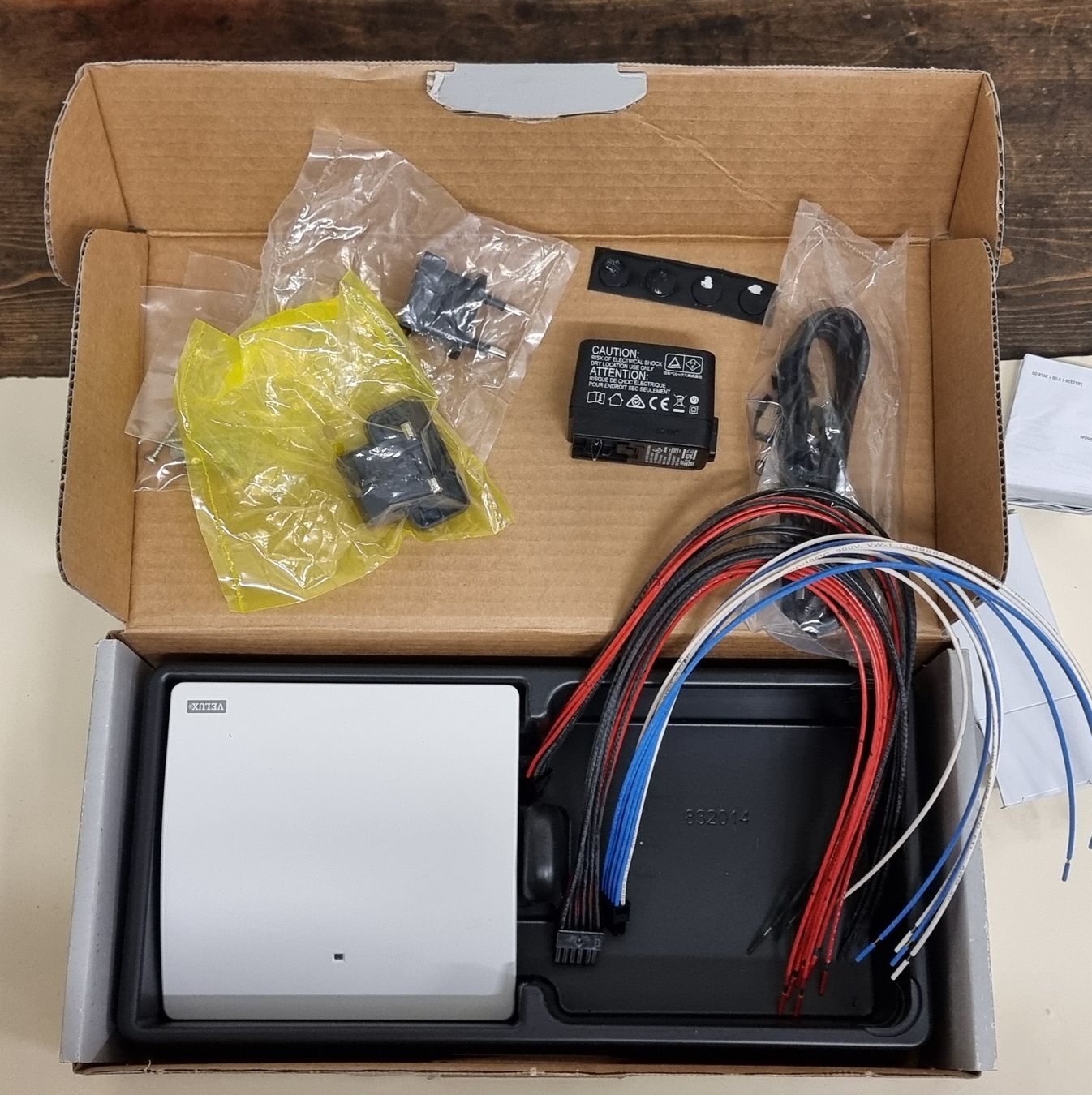 Sonstige Elektronik: VELUX KLF 200 WW Interface – Neu und originalverpackt aus Herzogenbuchsee von  2