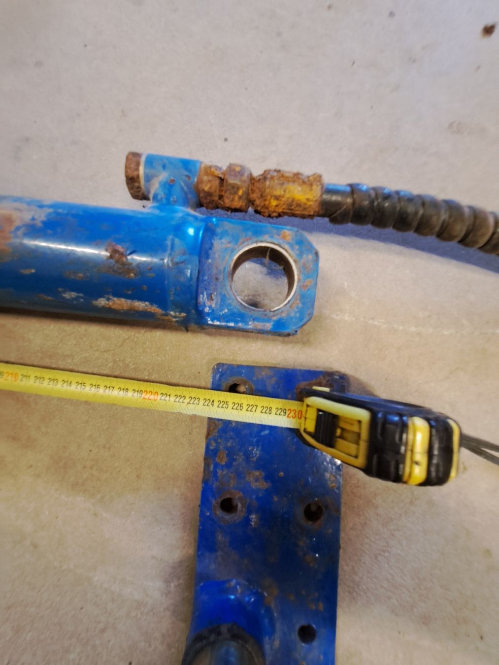 Altri prodotti elettronici: Zylinder zu Schubstangenentmistung – Usato da Meisterschwanden venduto da Bachme24 4
