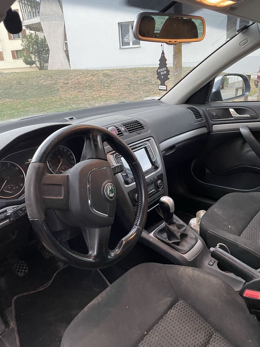 Skoda Automobili: Skoda octavia c1.8  4•4 – Usato da Bonaduz venduto da zig_7czd 3
