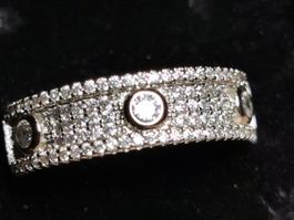 Damen Ring 18 mm.