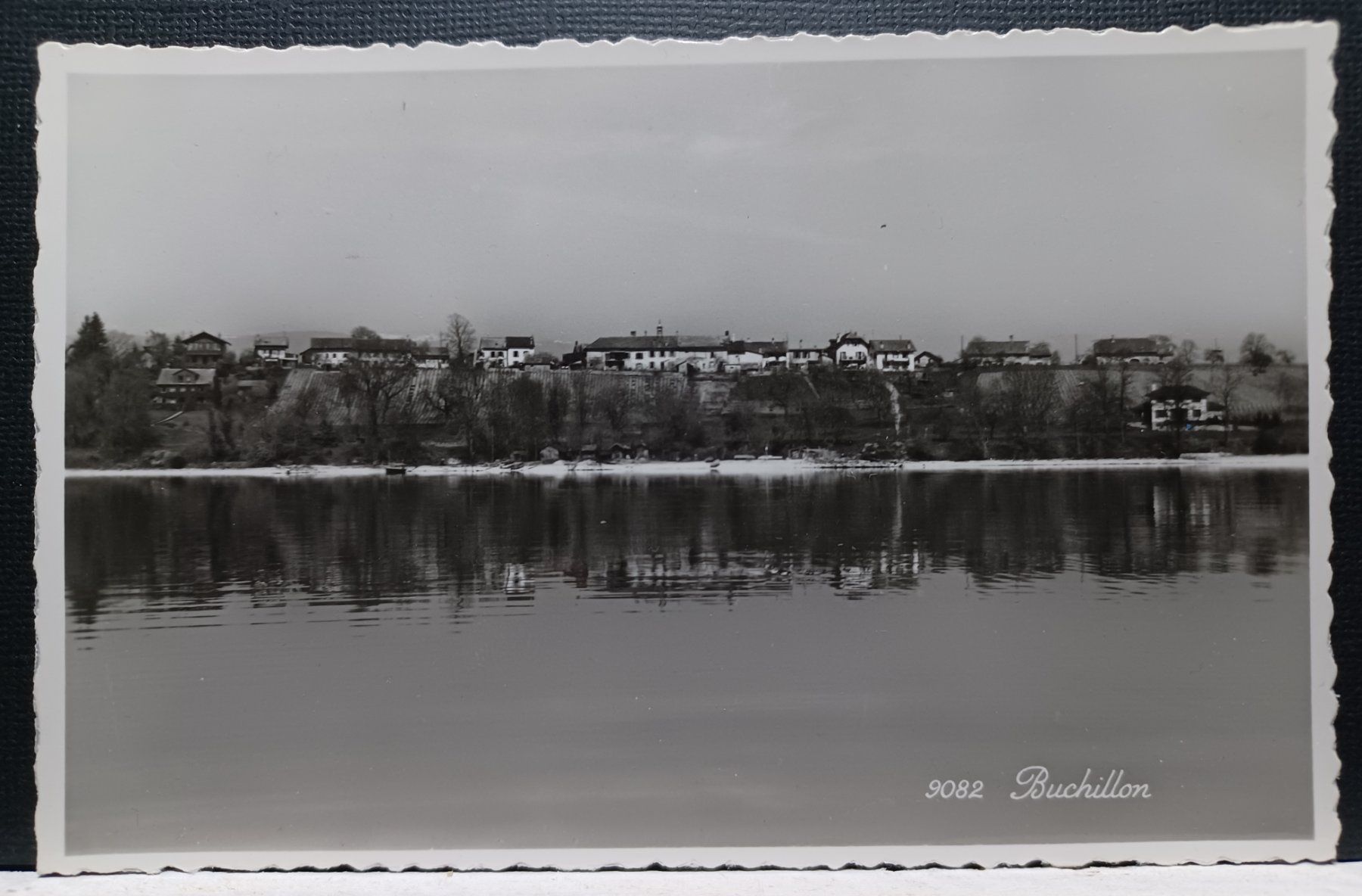 Cartoline postali: No. 9082 , Buchillon VD – Usato da Aarau Rohr venduto da mgvw