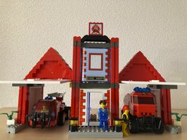 LEGO 4JUNIORS 4657 - Feuerwehrstation