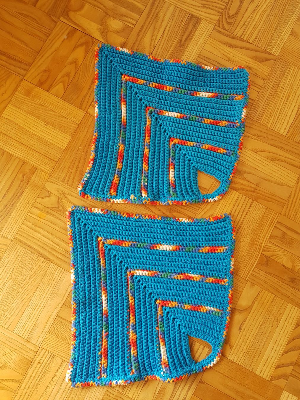 Biancheria da letto: Handgemachte Topflappen NEU – Nuovo (secondo la descrizione) da Hinwil venduto da grb02 1