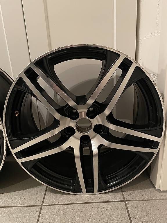 Mam Cerchioni: Alufelgen MAM RS2 - 5x112/20 – Usato da Nuglar venduto da Krho 1