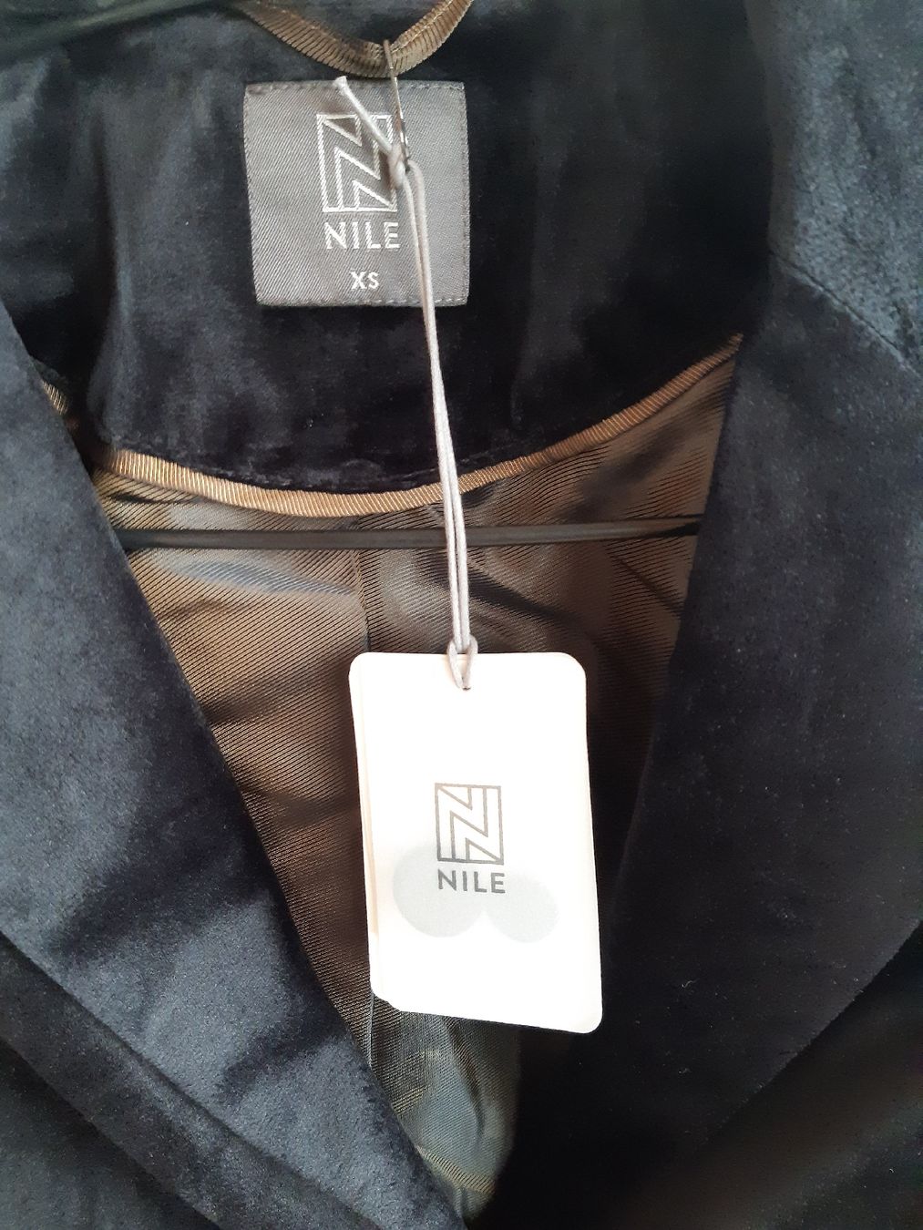 Nile Giacche: NILE - Blazer velours noir XS – Nuovo e nell'imballaggio originale da Cressier - NE venduto da bloomydays 3