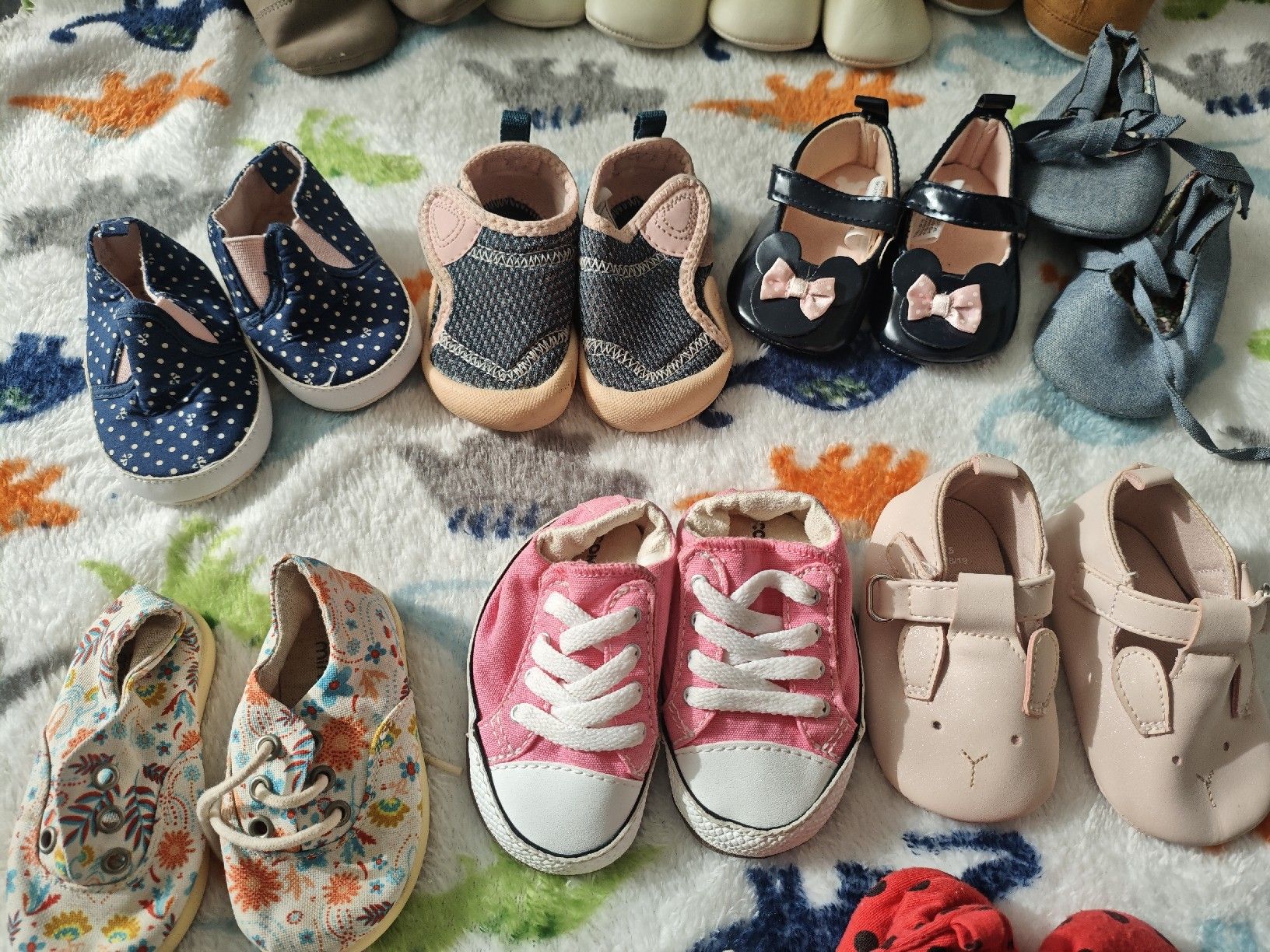 Scarpe per ragazzi: Babyschuh-Sammlung 16-19 – Usato da Fahrweid venduto da ine_jzh7 2