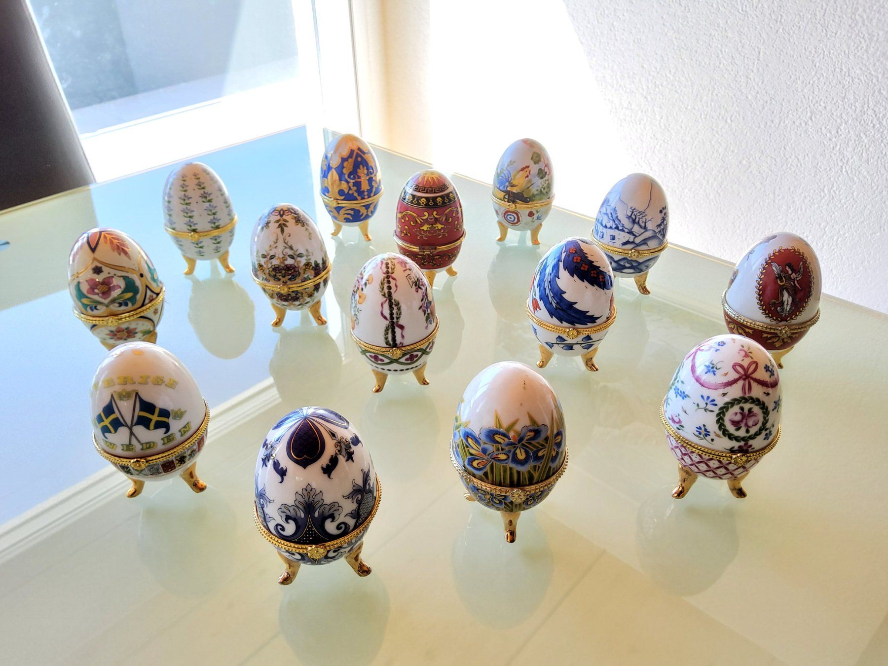 Statuette: Lot de 14 oeufs de décoration – Usato da Malleray venduto da Broc-Mo