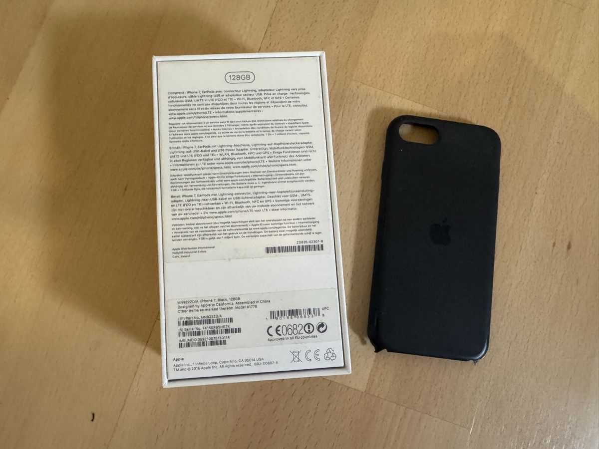 Apple Telefoni cellulari / Smartphones: Neuvertige iPhone 7 128gb Black – Usato da Uznach venduto da enrico06 6