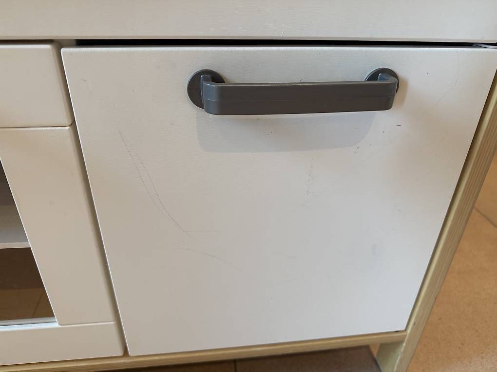 Spielzeuge: Kinderküche mit umfangreichen Zubehör  – Gebraucht aus Sirnach von andreasbr74 1