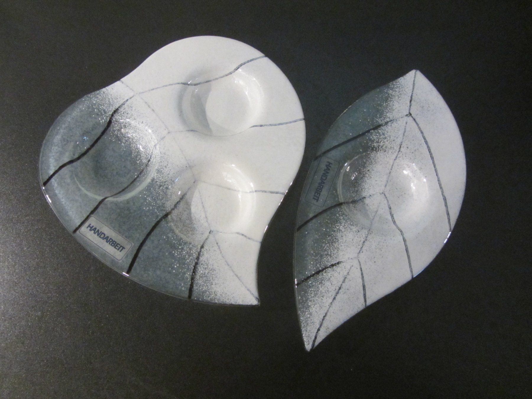 Portacandele: 2 Teelichthalter Glas, Blatt, Handarbeit – Nuovo (secondo la descrizione) da Egliswil venduto da chroetli22