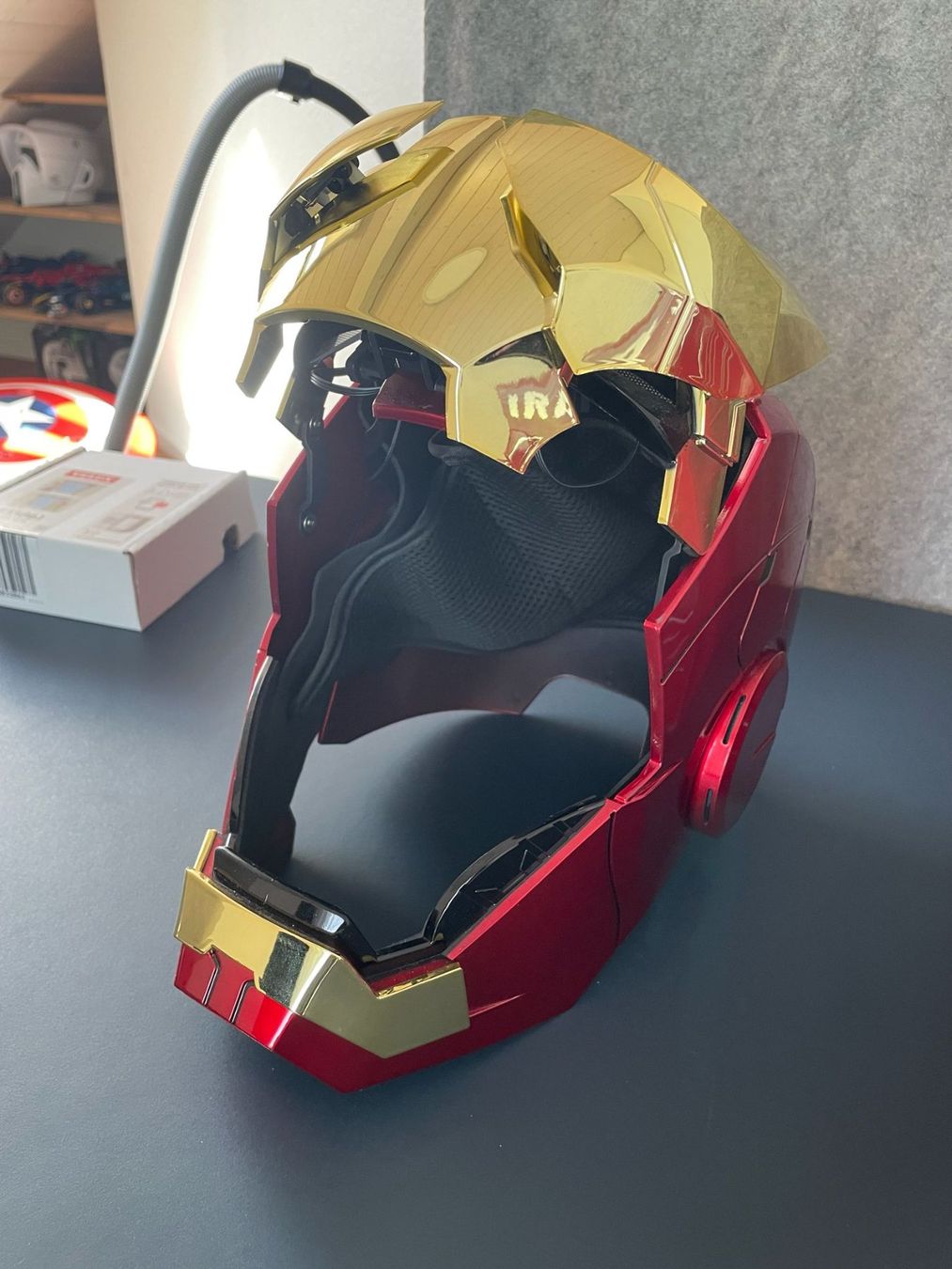 Caschi & visiere: Iron Man MK5 Helm mit Sprachsteuerung – Usato da Ehrendingen venduto da Bretzelchen 1