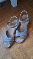 Sandales Tamaris compensées gris clair taille 38