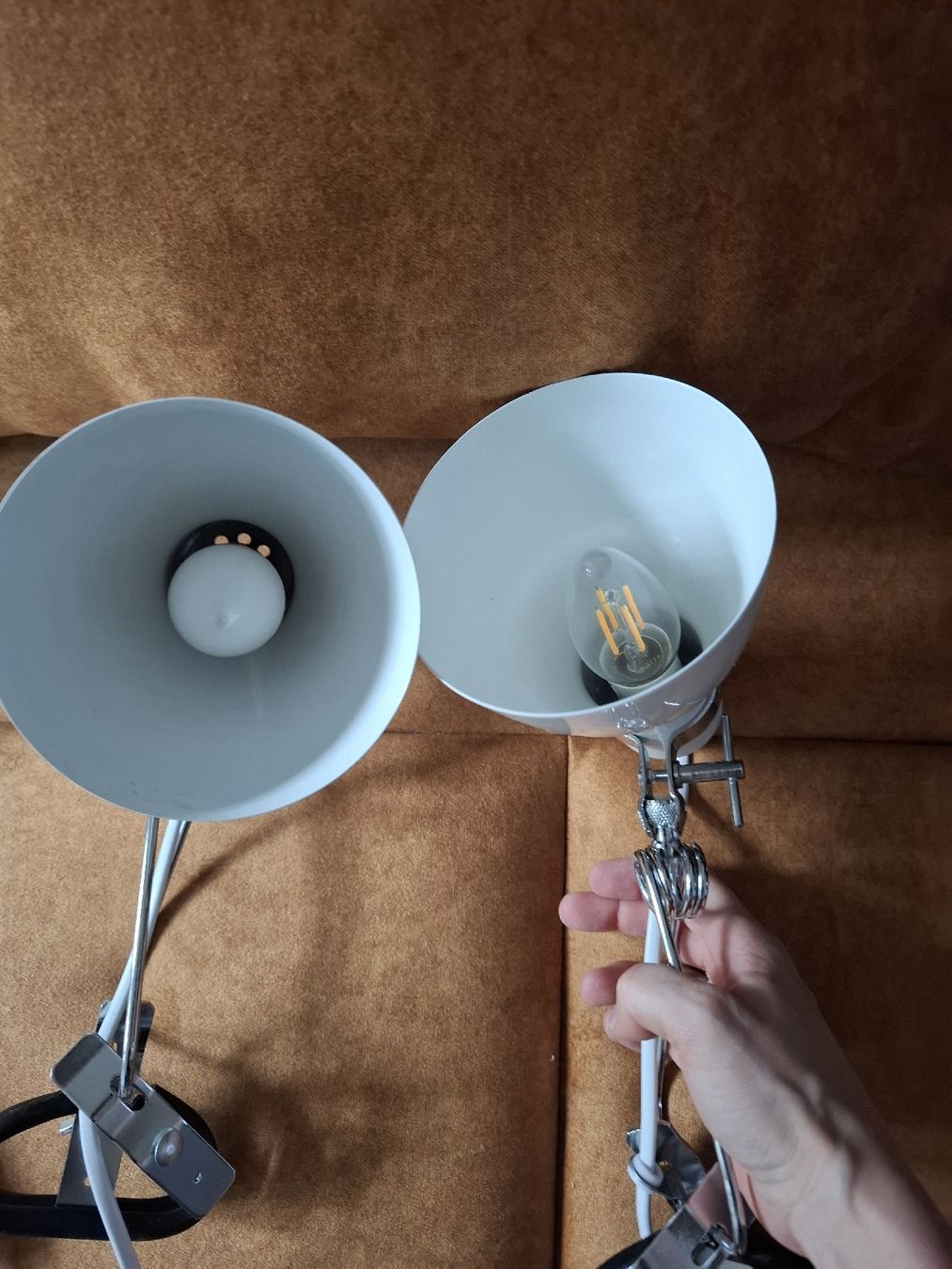 Lampade: Zwei Lampen zum anklemmen – Nuovo (secondo la descrizione) da Zürich venduto da kla_2lc6 3
