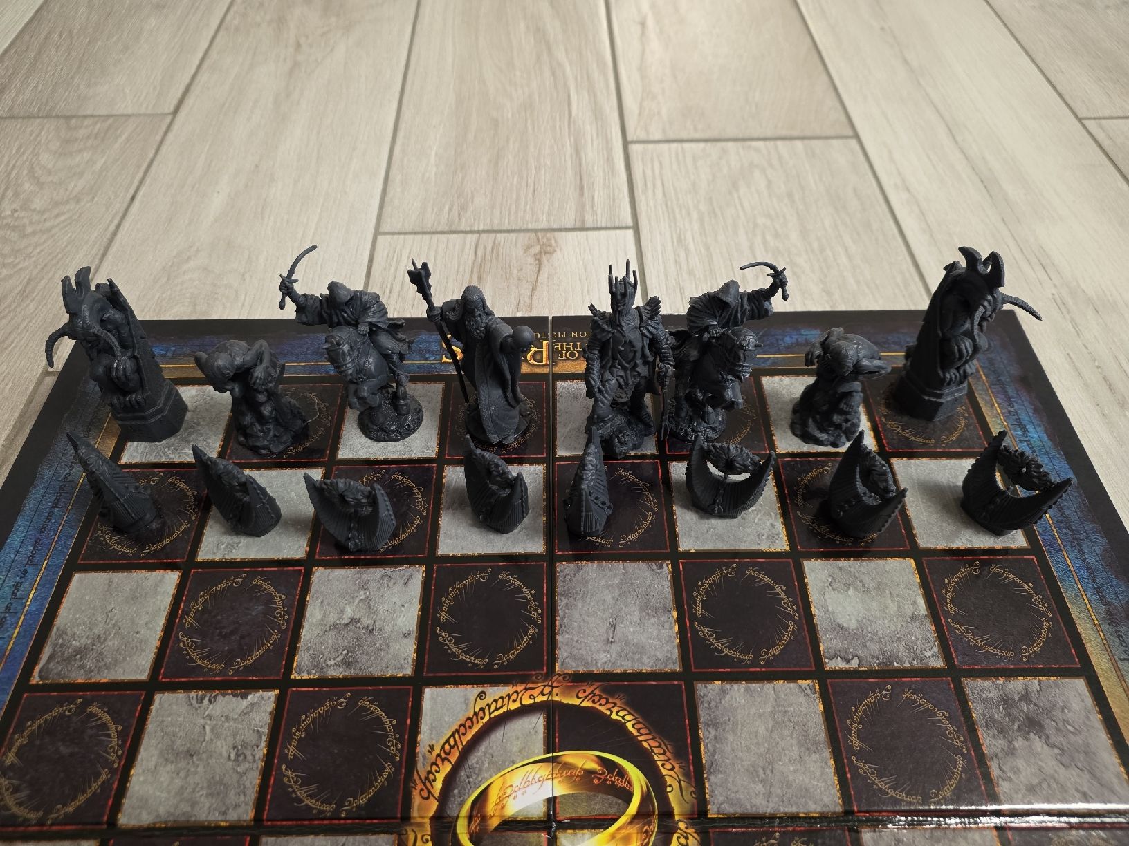 Giochi: Schach Herr der Ringe – Usato da Dorf venduto da Echo_Elements 1