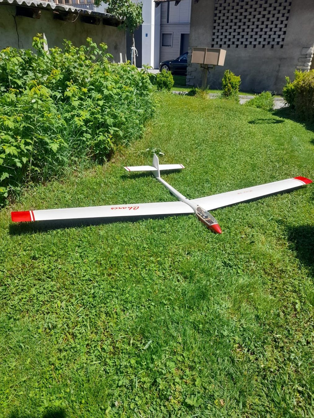 Modellismo RC: Segler Charis von Simprop – Usato da Eyholz venduto da wengim5 1