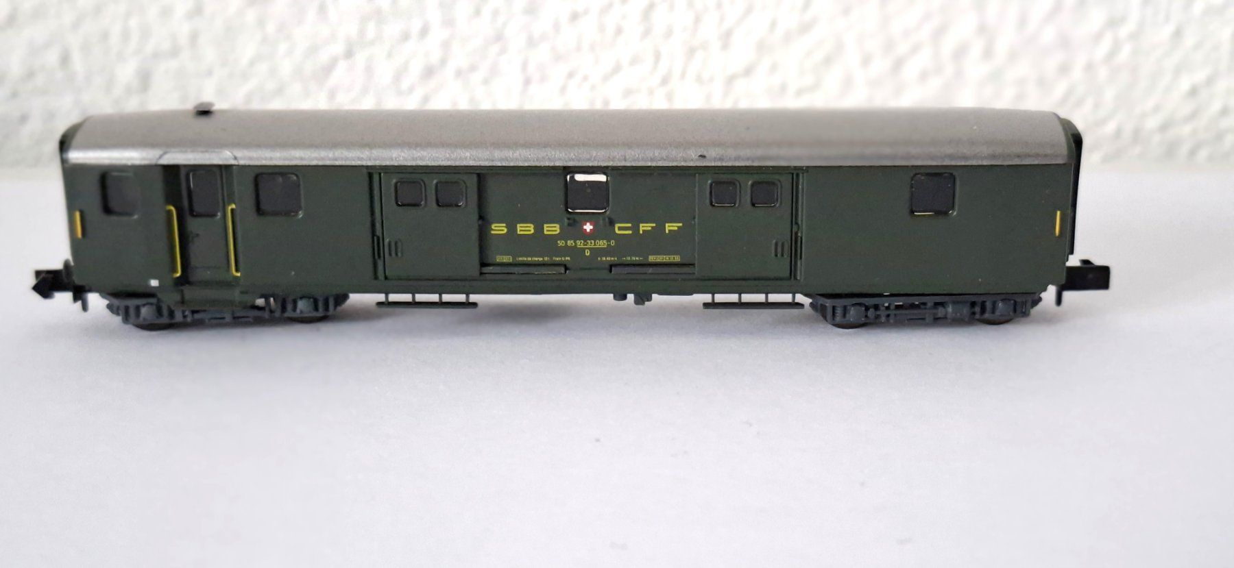 Arnold Modellini di ferrovie: Arnold SBB LS Gepäckwagen – Usato da Biberist venduto da Ntrains