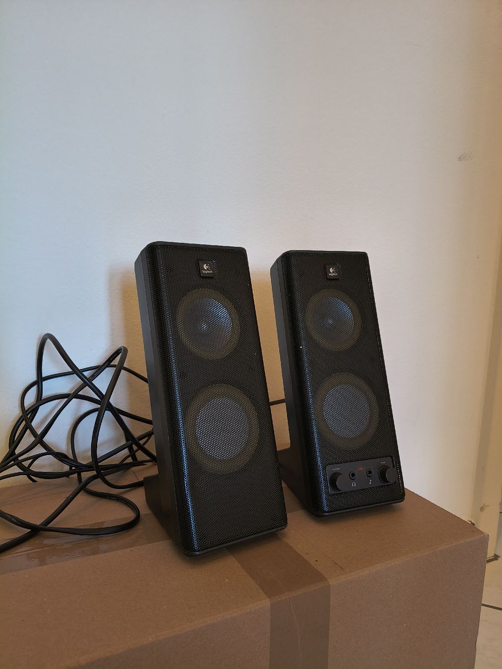 Logitech Casse acustiche: Logitech S-0264B Speakers – Usato da Zürich venduto da TrainLine
