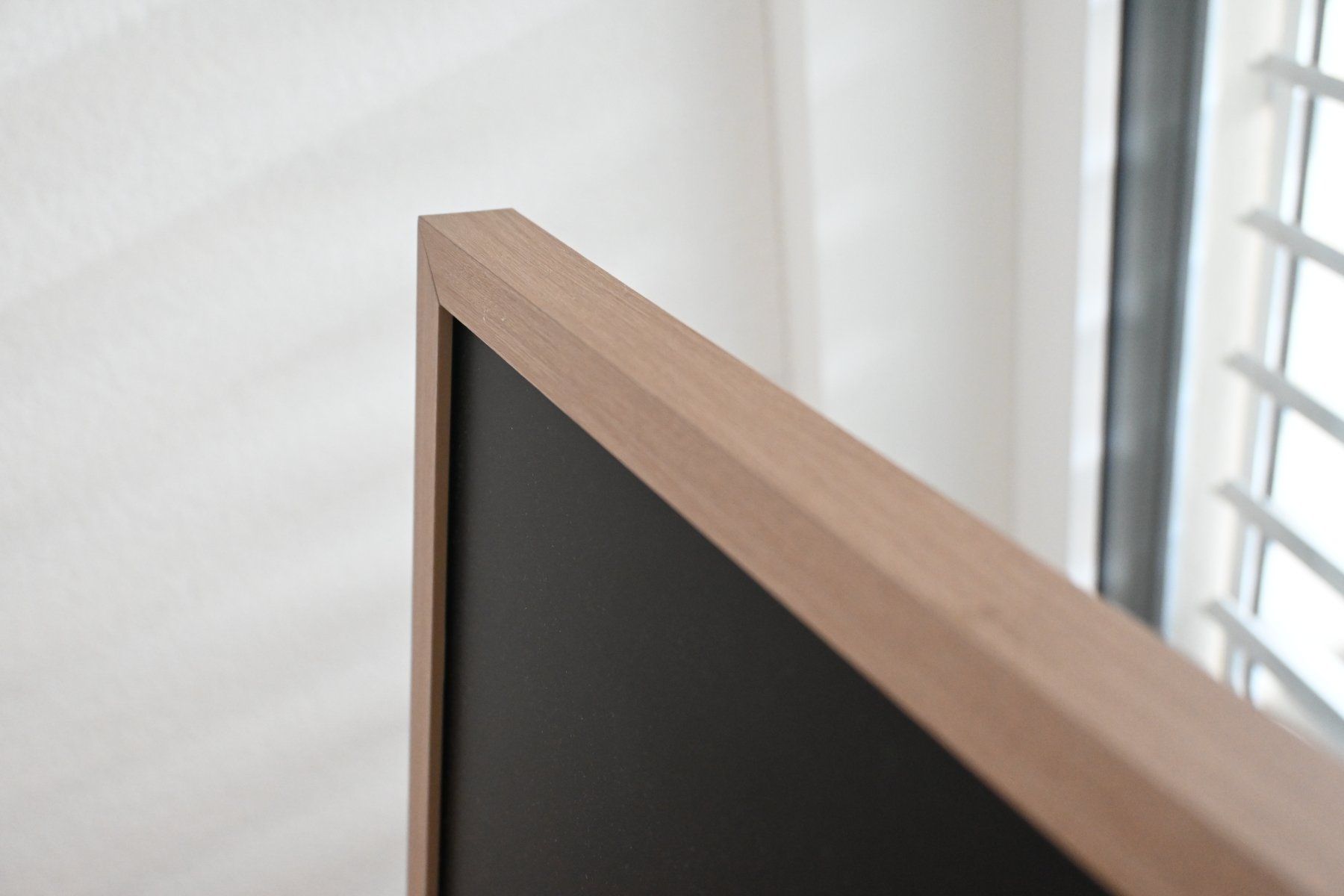 Samsung Fernseher: Samsung The Frame 32", QLED, Full HD, ***Neuwertig*** – Gebraucht aus Wollerau von Karamalzii 4