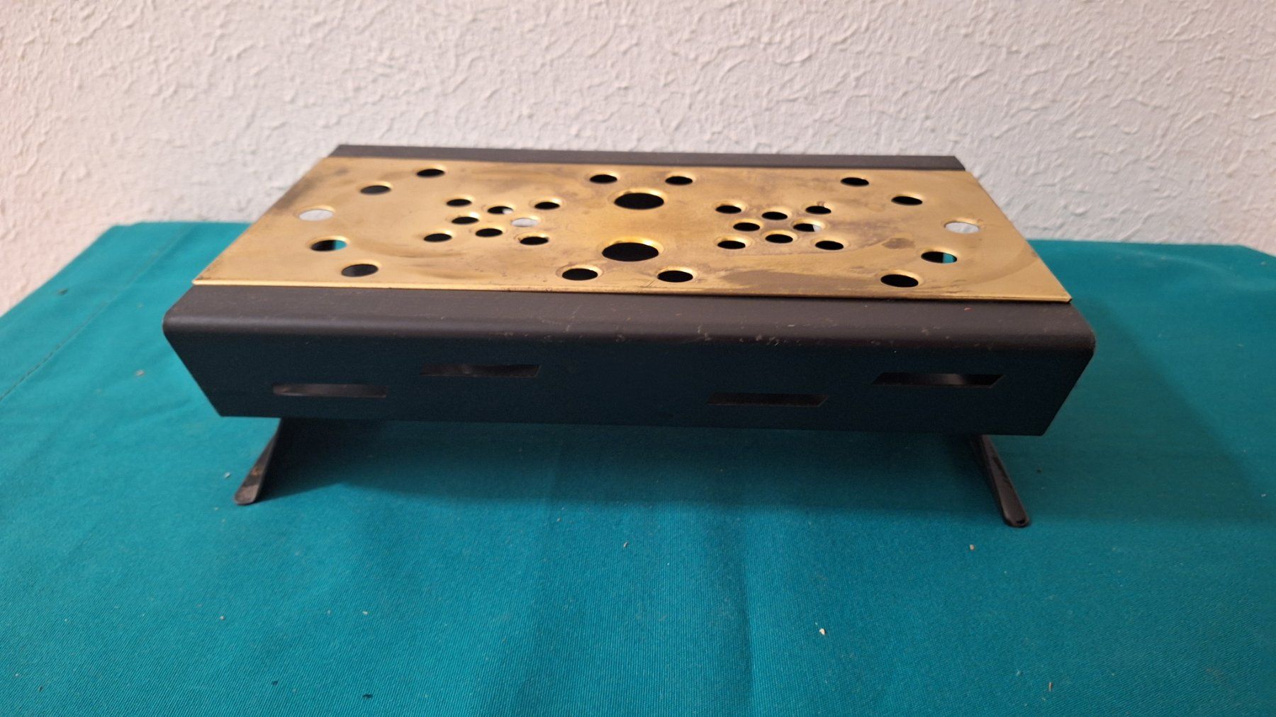 Elettrodomestici da cucina: Vintage Plattenwärmer  mit 2 Teelichter – Usato da Arlesheim venduto da shopradl