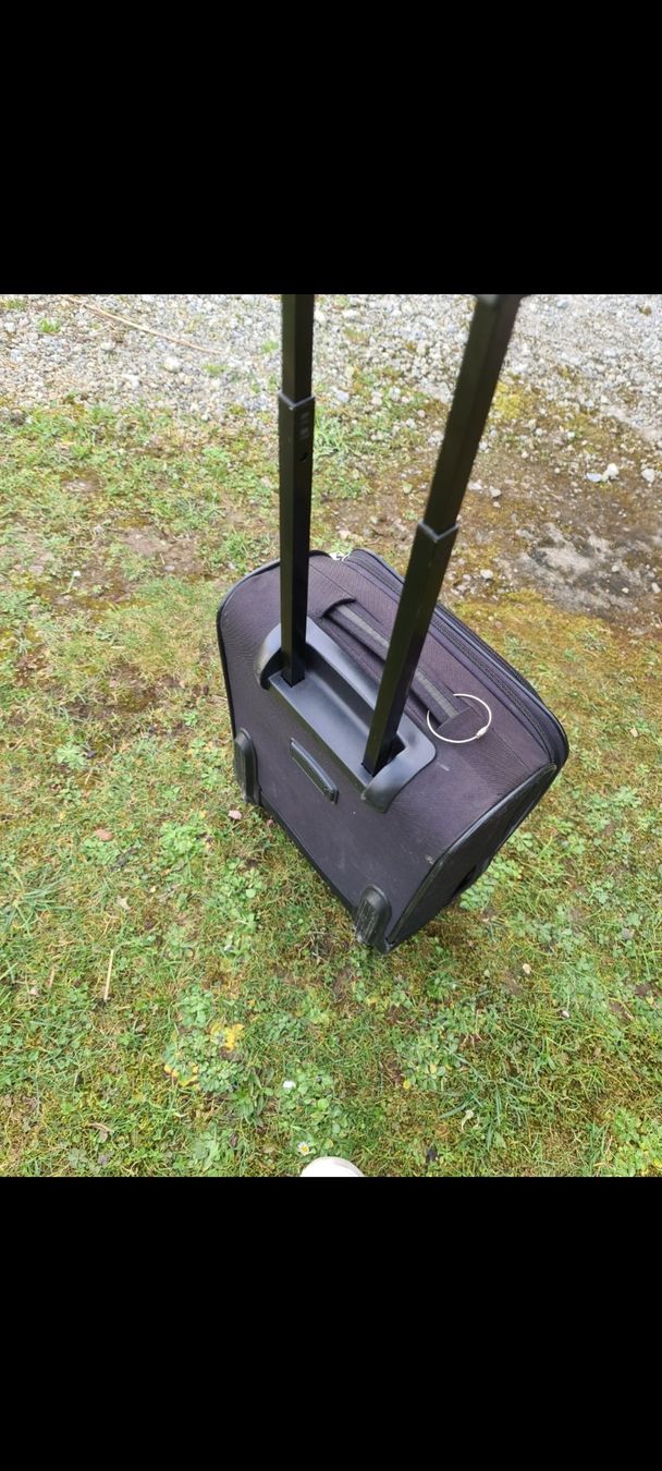 Valigie: Koffer Weichschale Handgepäck – Usato da Niederlenz venduto da DaveDasWahnsinn 4