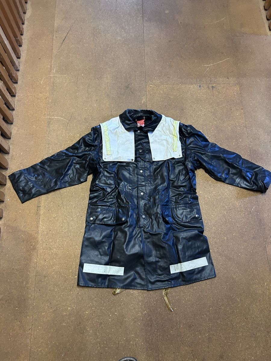 Uniformi: Original Feuerwehr Winter Mantel – Usato da Zürich venduto da Andres6