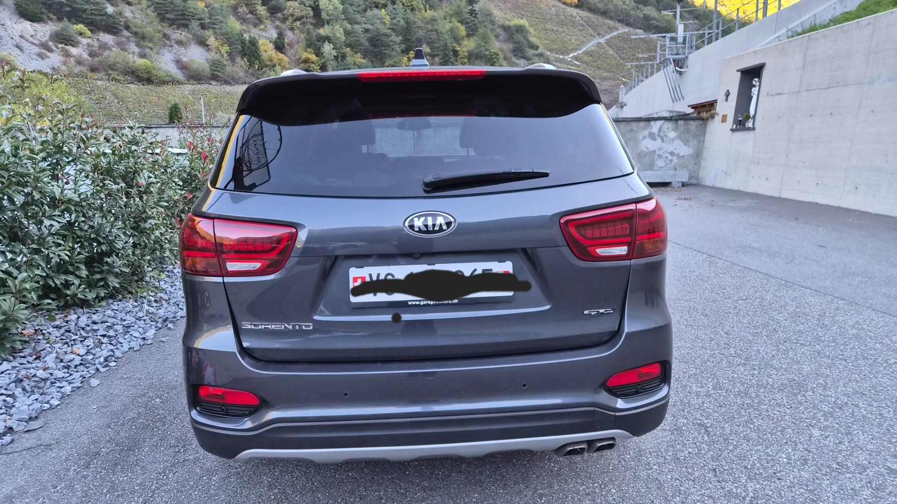 Kia Automobili: KIA Sorento 2.2 CRDi Style 7Places – Usato da bovernier venduto da audiman1 3
