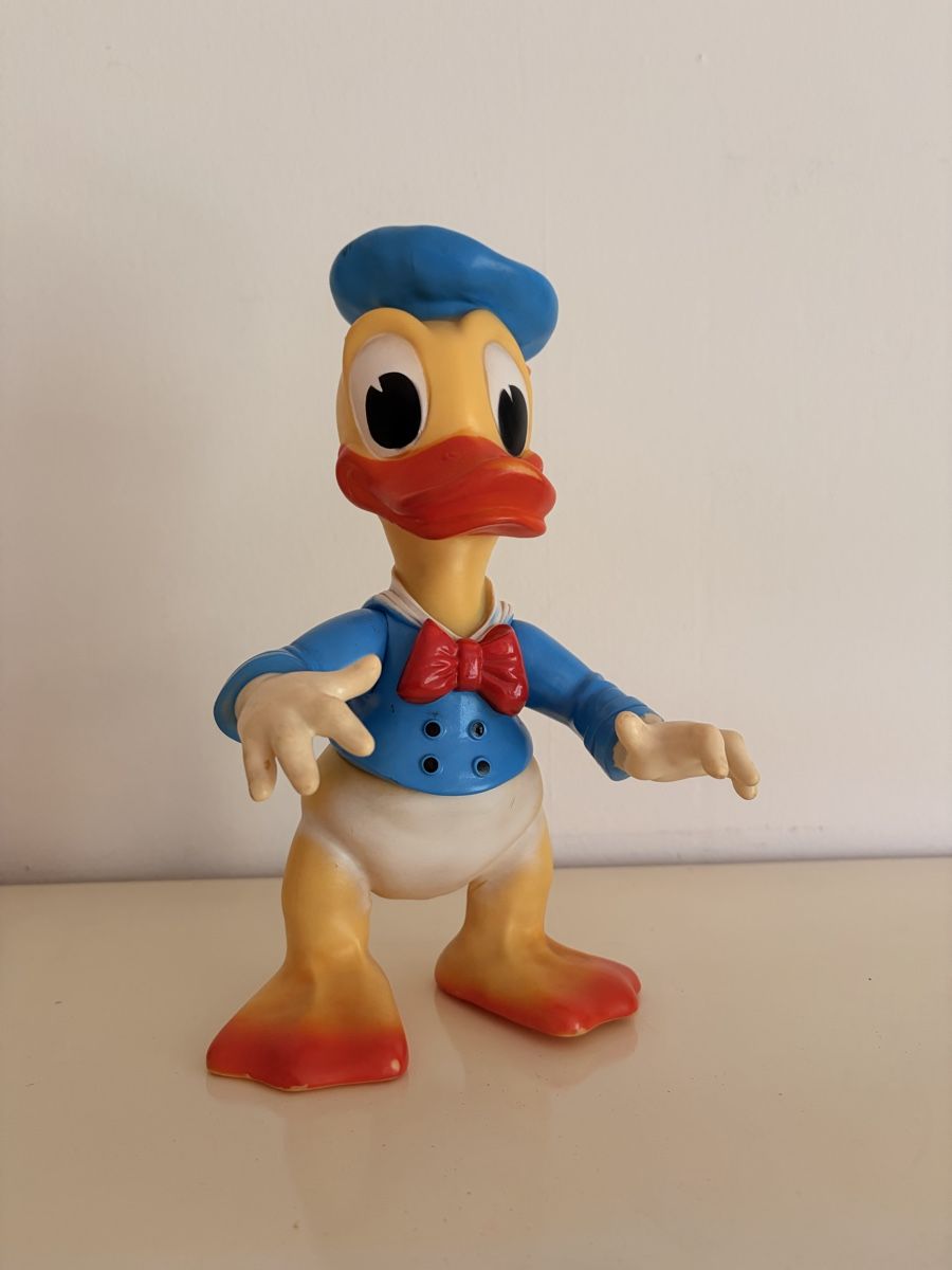Disney Statuette: Donald Duck Walt Disney Gummifigur – Usato da Wabern venduto da Housi78