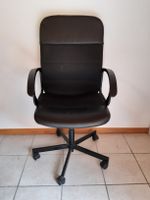 schreibtisch stuhl schwarz