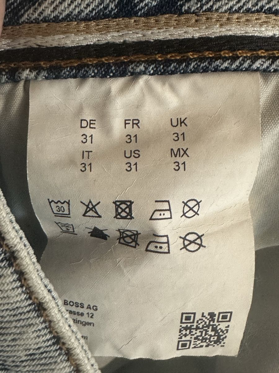 Hugo Boss Jeans: Boss Jeans Gr. 31 – Usato da Diepoldsau venduto da Soleil0425 4