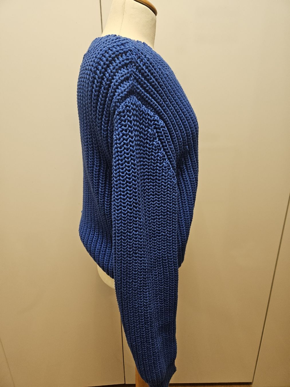 Mango Maglioni & Felpe: Pullover Mango Gr. L – Usato da Zürich venduto da ColdCoffee 1