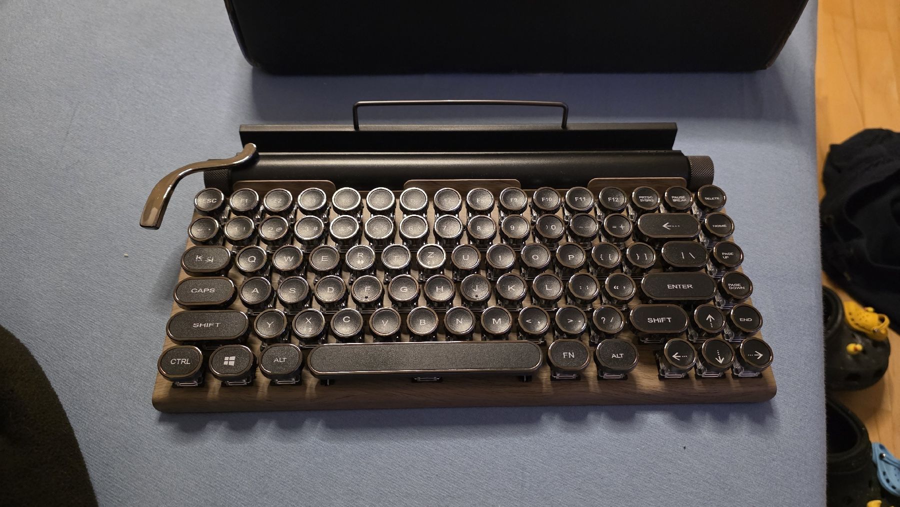 Tastiere: Retro Tastatur – Nuovo (secondo la descrizione) da Wohlen AG venduto da Schmagoetti 2
