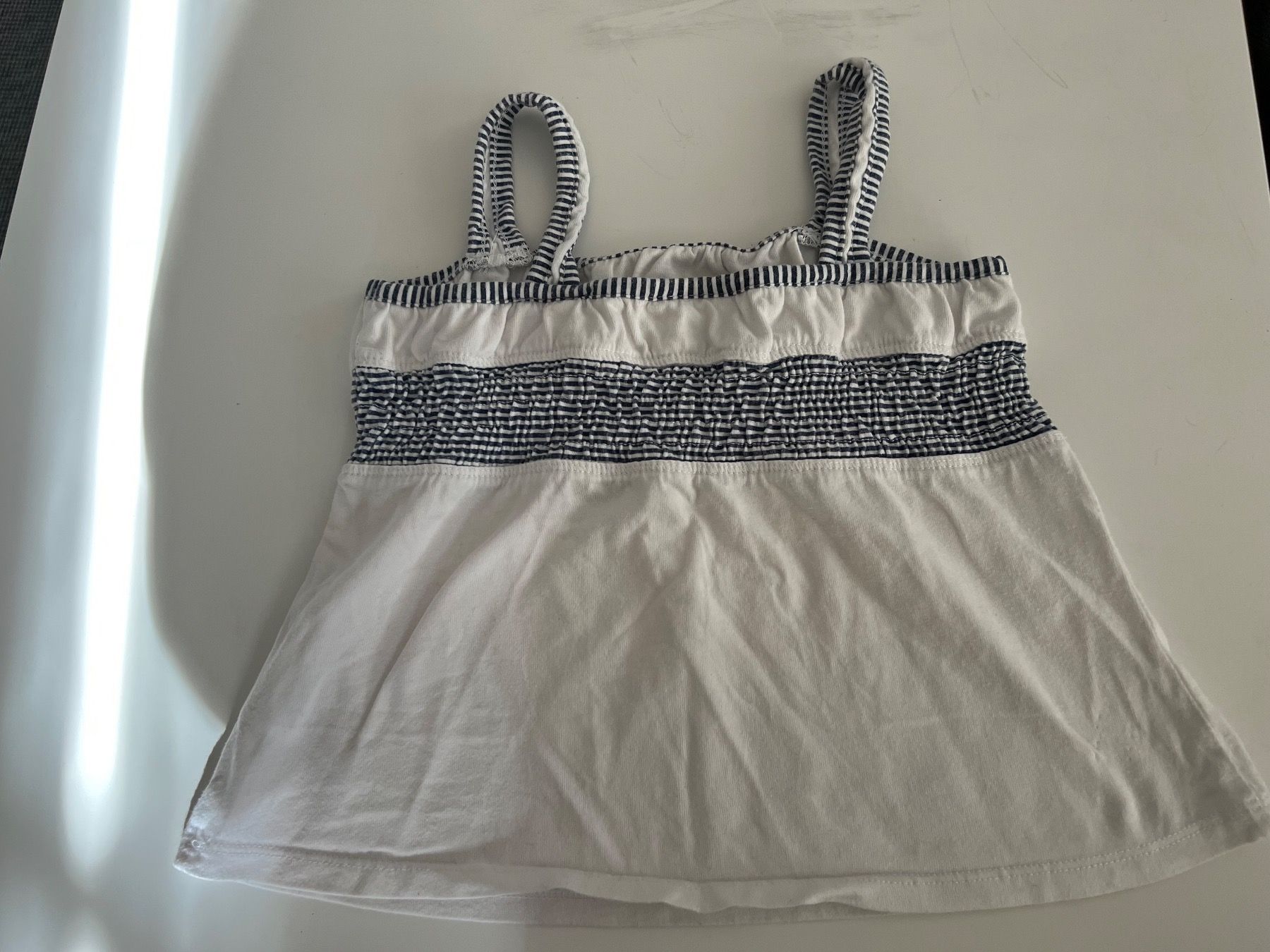 Vertbaudet Camicie, Top & T-shirt: Träger-T-Shirt Gr. 108 – Usato da Thun venduto da Siladi