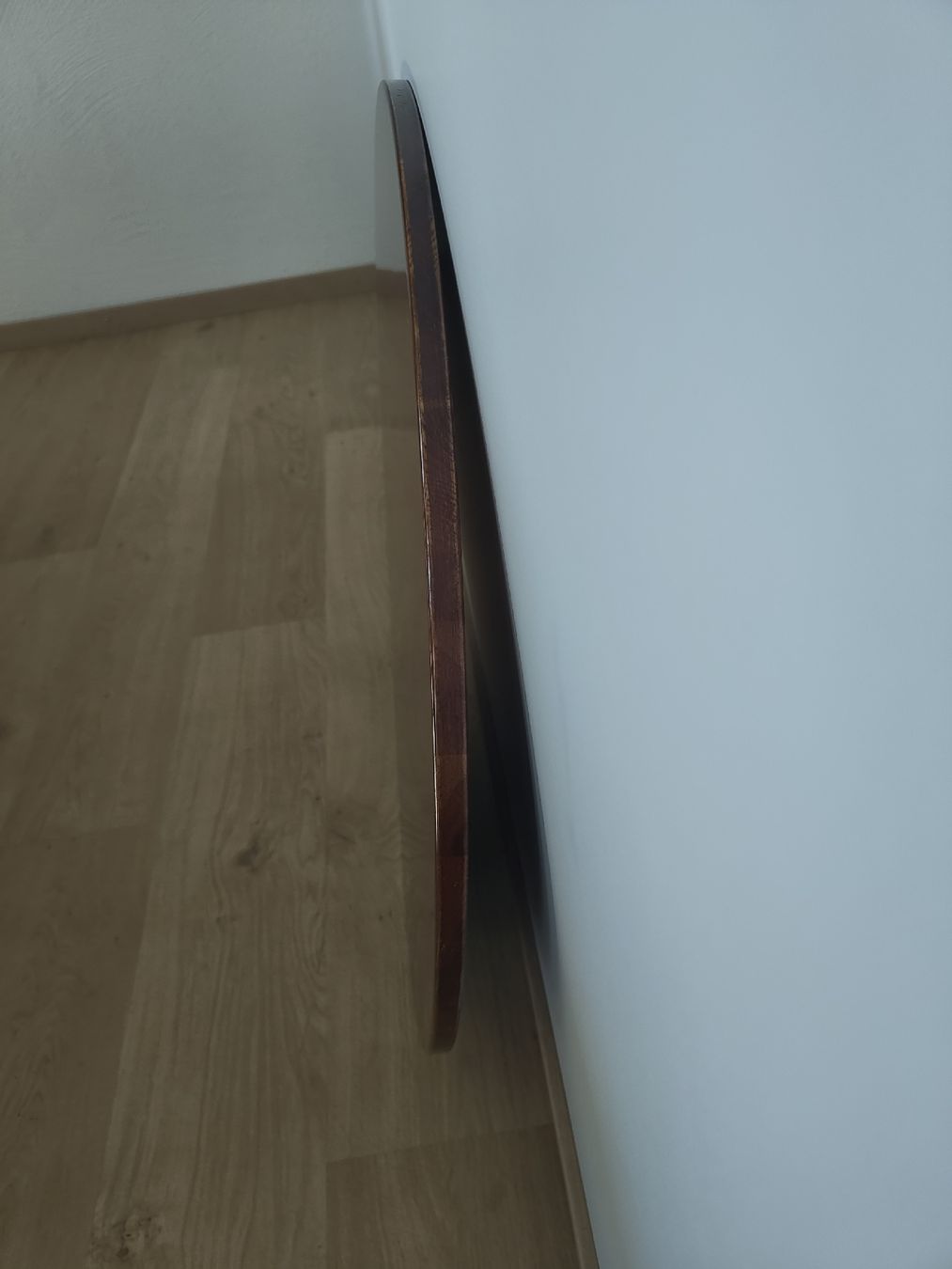 Servierplatten: Runde Tischplatte, Holz dunkel, Eiche – Neu (gemäss Beschreibung) aus Würenlos von Kev_adr_Mo 2
