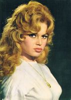Brigitte Bardot 1934-2025 Vintage Postkarte 10x15cm