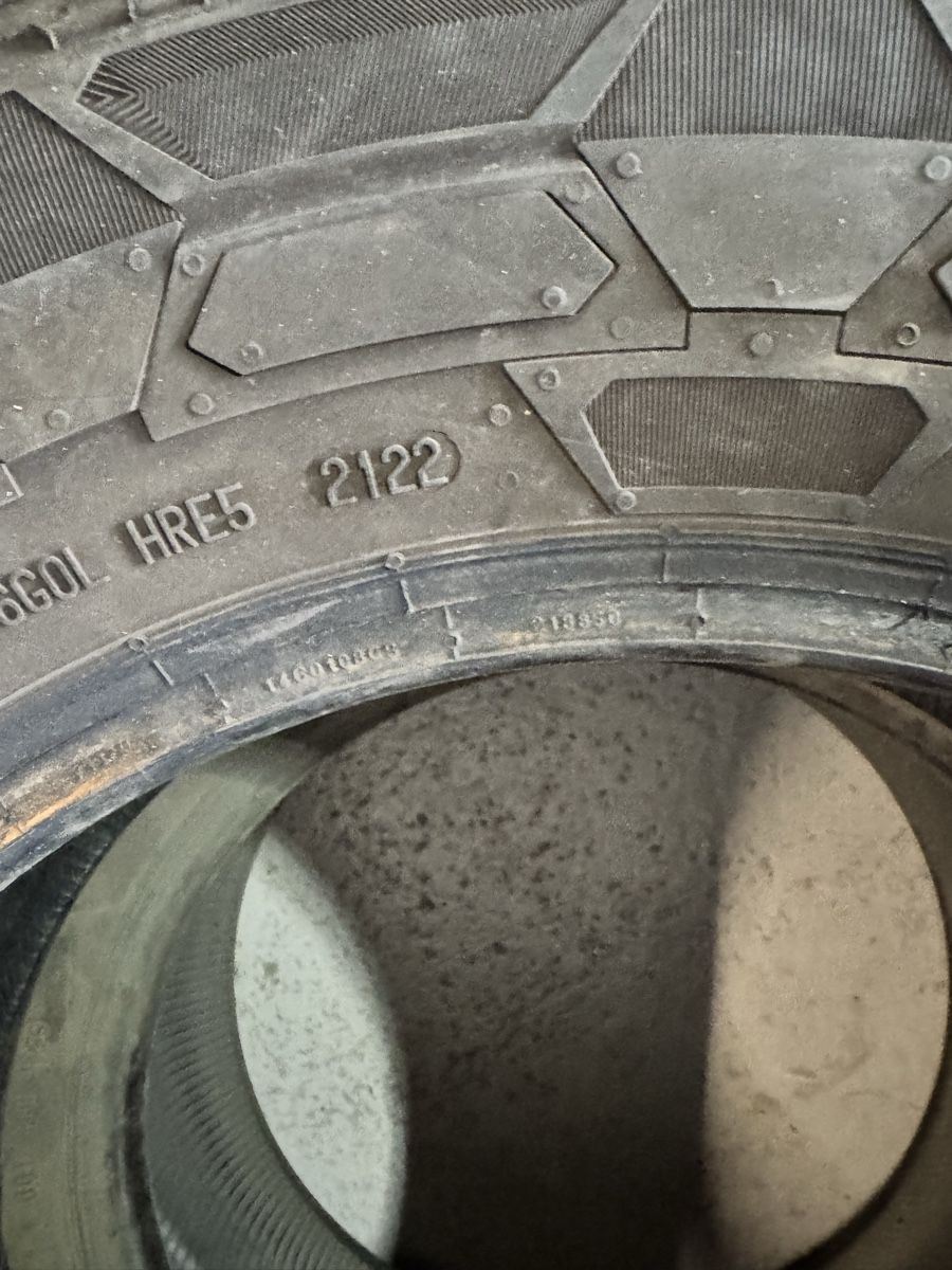 Pneumatici & Ruote complete: Continental VanContact Winter 215/65/16c – Usato da Bösingen venduto da ormiaszka 5