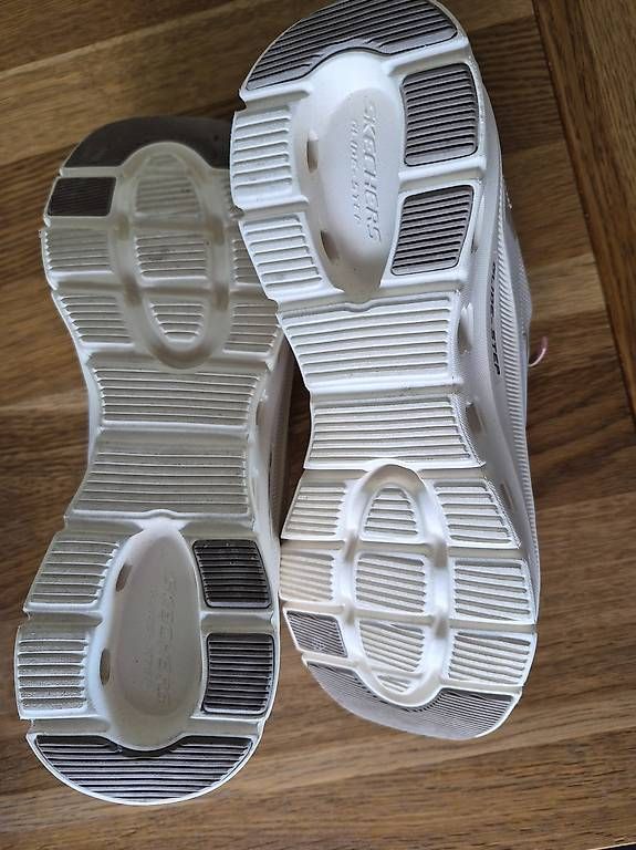 Chaussures hommes: Sketchers Memory Foam – D'occasion à Heimenhausen par Papaluliu77 3