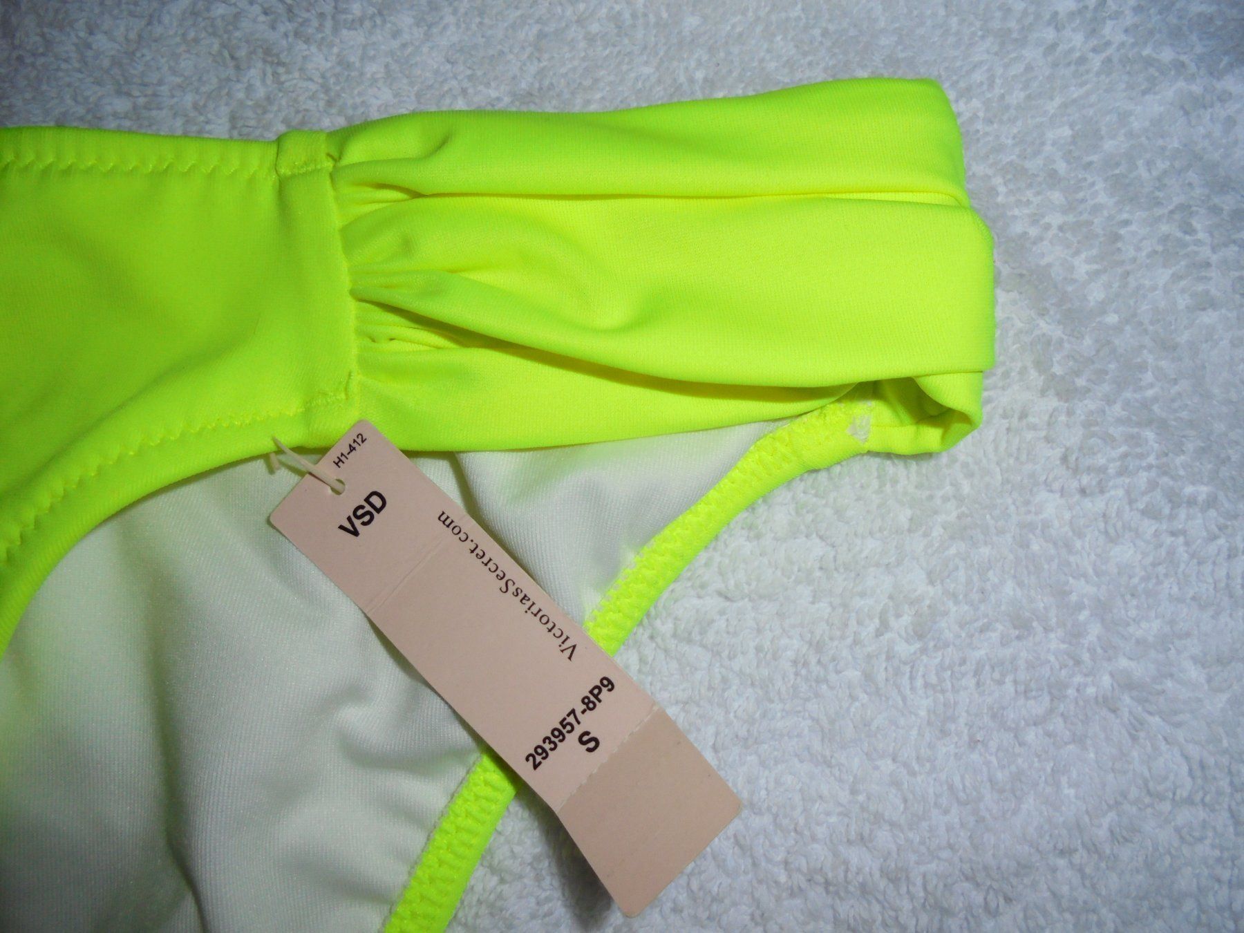 Victoria's Secret Costumi da bagno & Bikini: VICTORIA'S SECRET BIKINI-HOSE GRÖSSE S – Nuovo e nell'imballaggio originale da Aarau Rohr venduto da PinkSchwein
