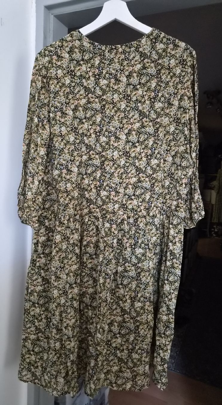 Kleider: SET blumiges Kleid Gr. 38 – Gebraucht aus Frenkendorf von Moon111 1