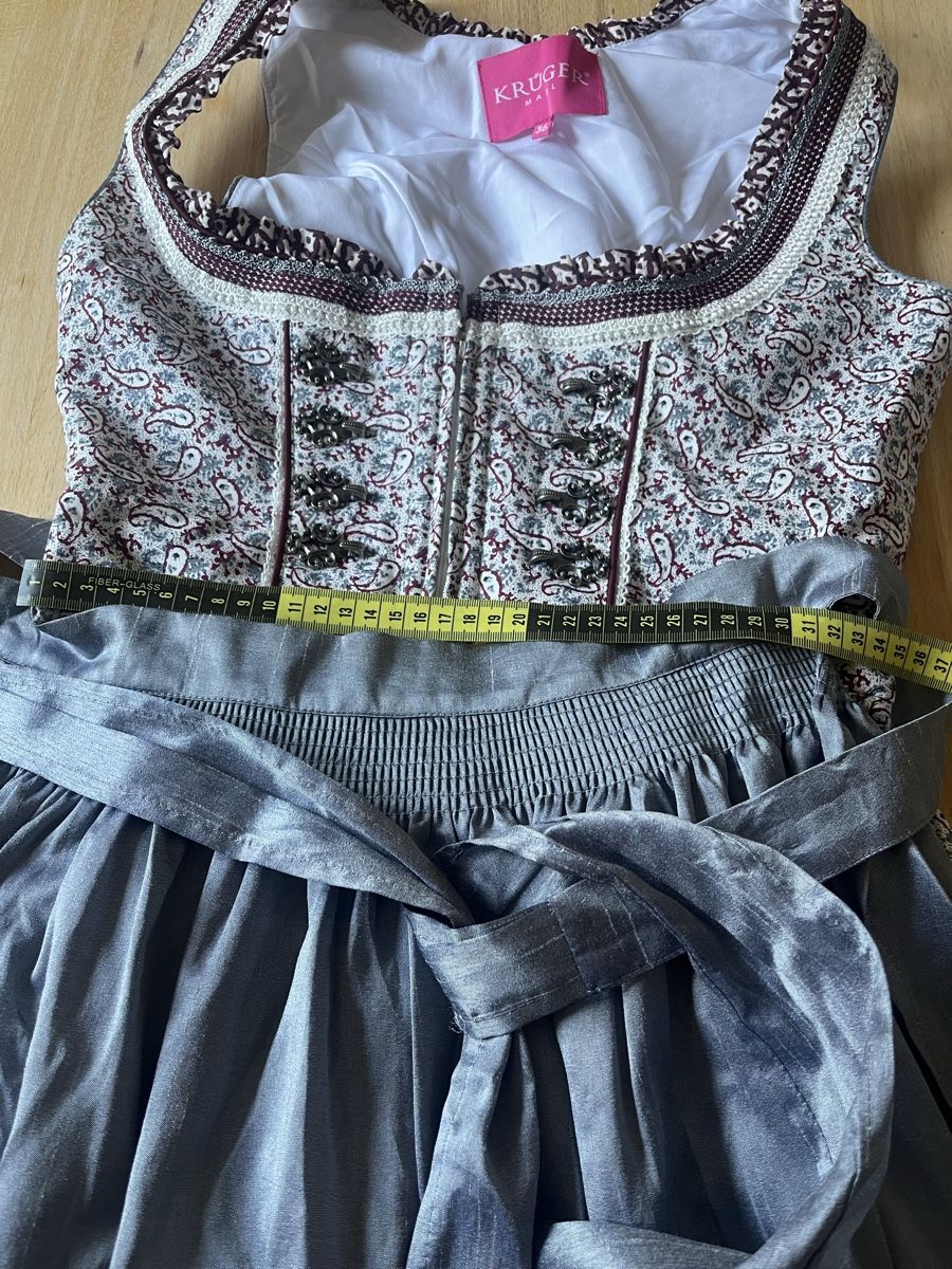 Krüger Vestiti: Dirndl Krüger gr.36 – Usato da Rikon im Tösstal venduto da stupsi99 6