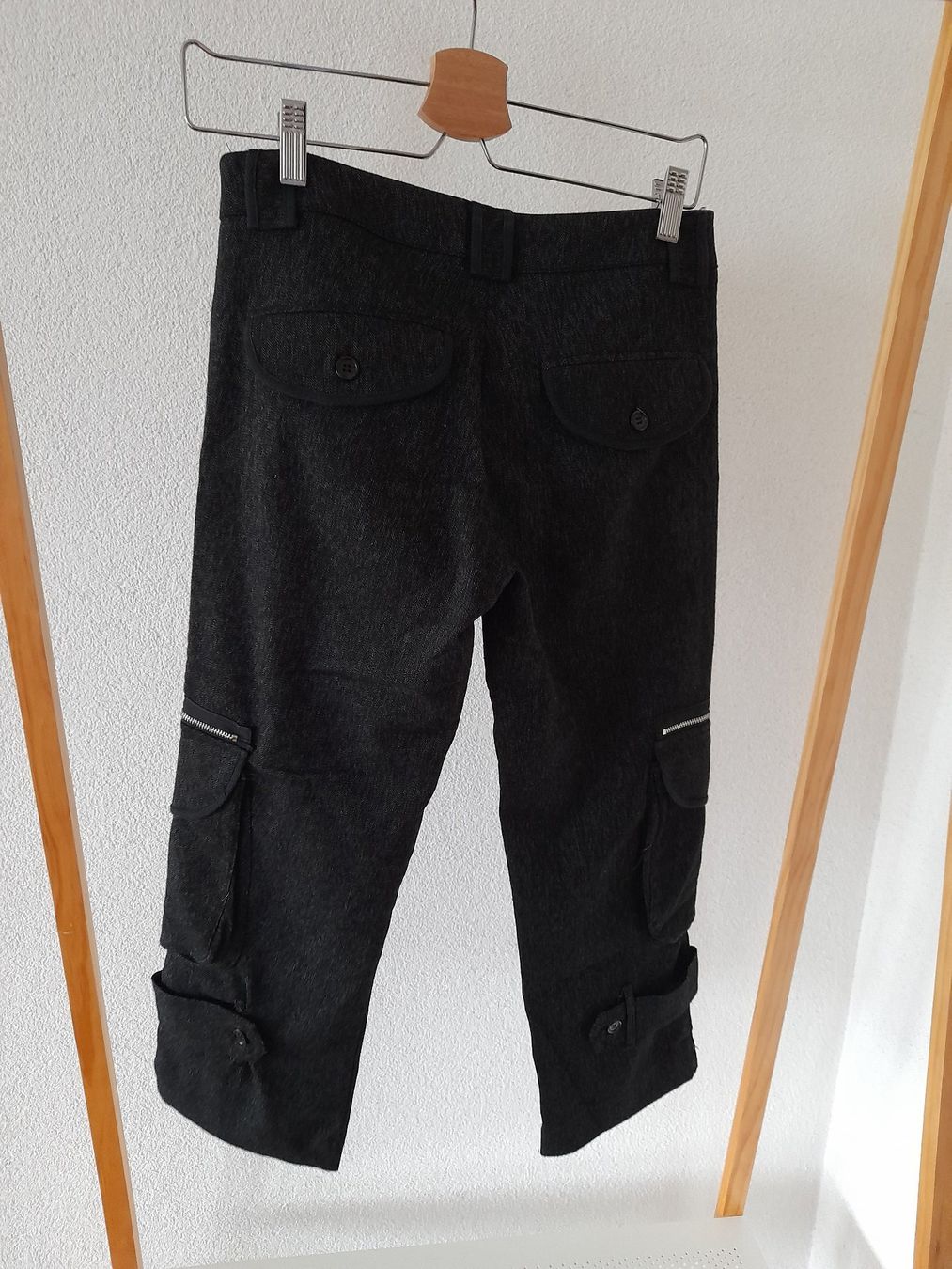Pantaloni: Pantacourt d'hiver – Usato da Mont-sur-Lausanne venduto da Pioutch 1
