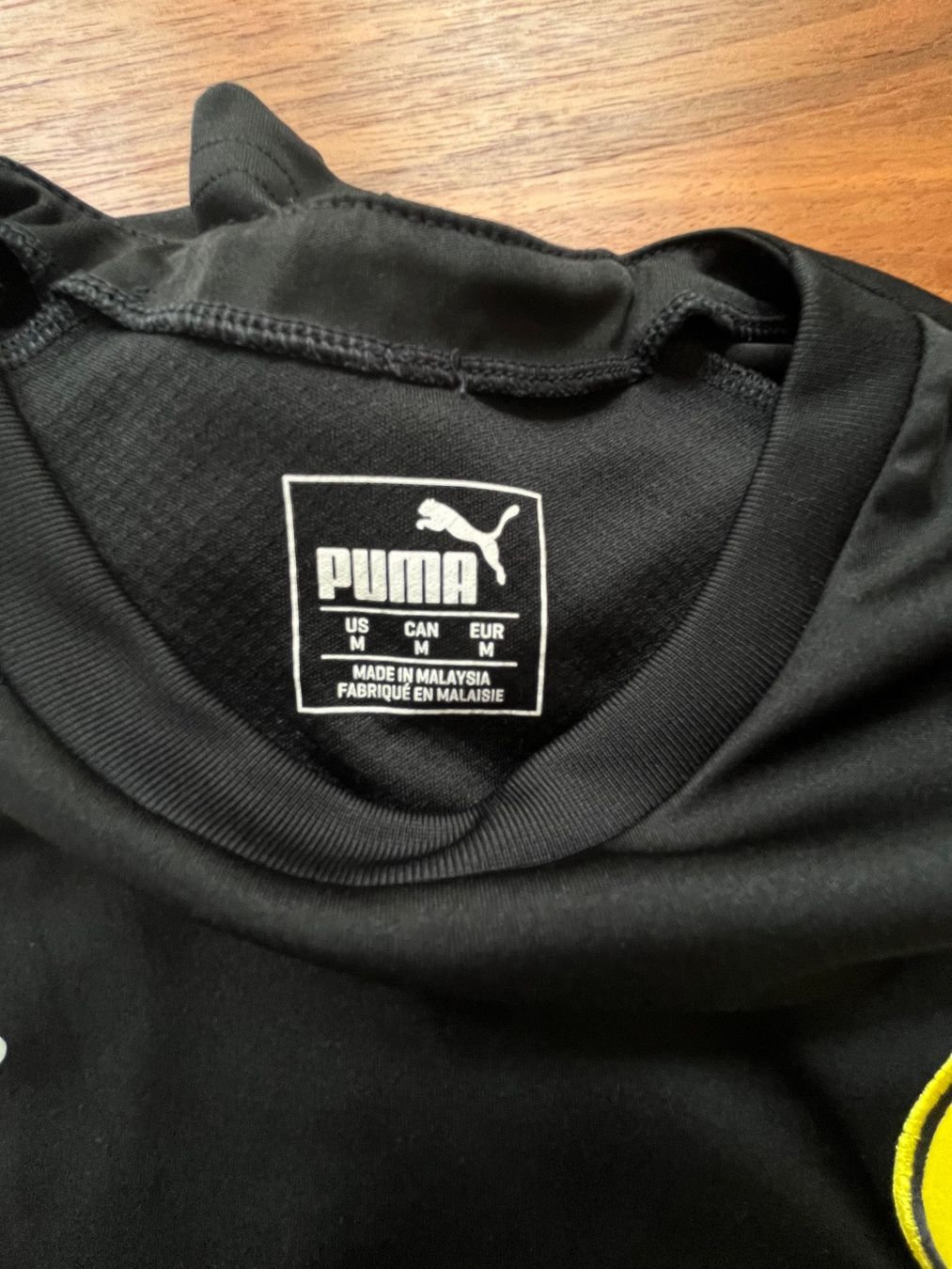 Puma Canottiere & Pantaloni: Borussia Dortmund Trainingsshirt – Usato da Näfels venduto da dom_9p7f 2