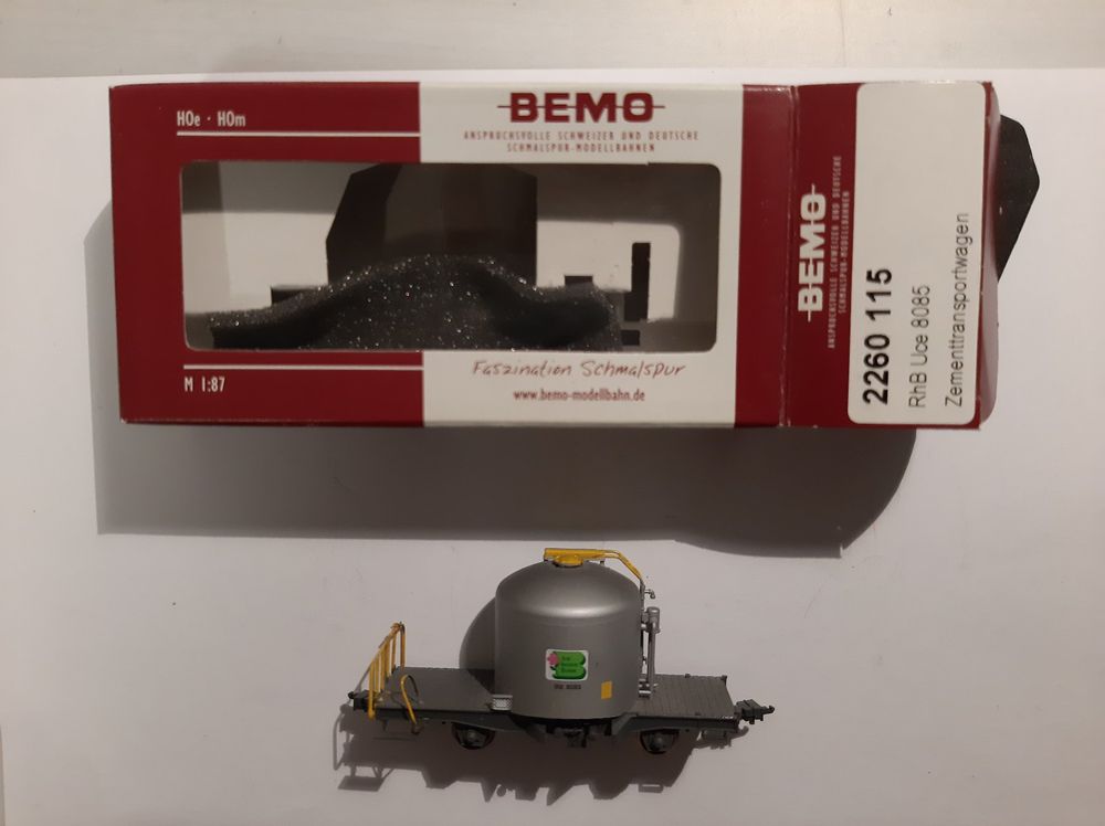 Bemo Modelleisenbahnen: Bemo H0m 2260 115 RhB Uce 8085 Zementtransportwagen – Gebraucht aus Thun von Schwarzsee48