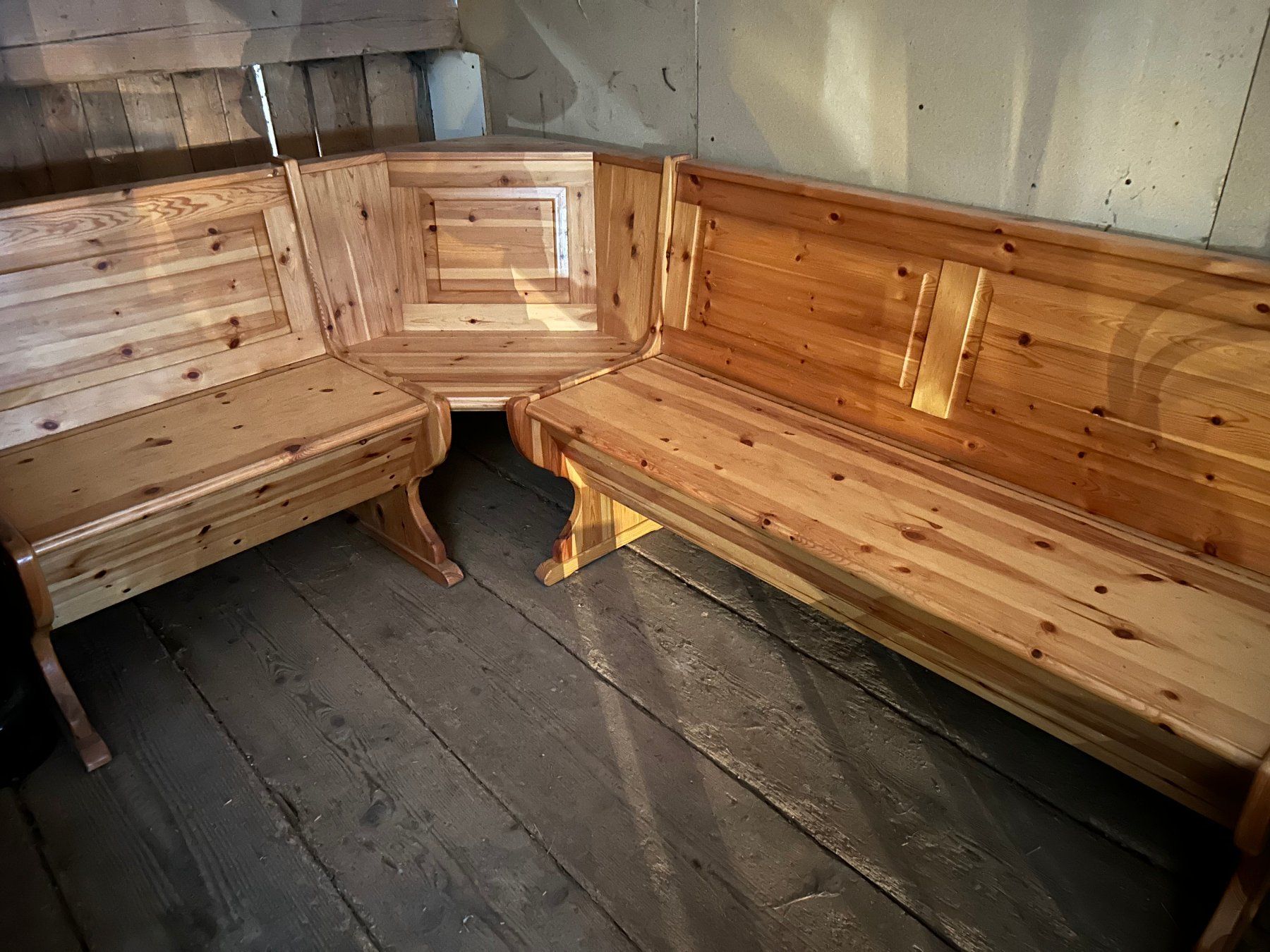 Bancs: Eckbank mit Stauraum – D'occasion à Bowil par Mirifix